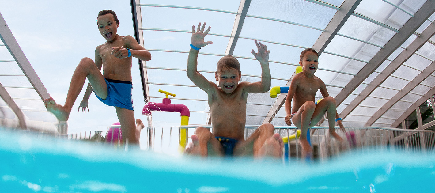 piscine au camping le Bois Dormant en Vendée