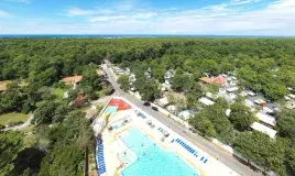 La magnifique vue aérienne du camping Siblu Villages La Pointe