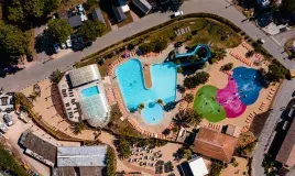 La magnifique vue aérienne du camping Siblu Villages Les Viviers 2