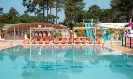 L'espace aquatique du camping Siblu Villages Les Embruns