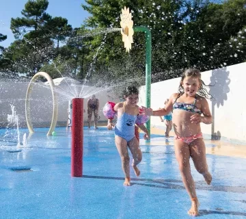La splashzone au camping Siblu Villages Les Embruns