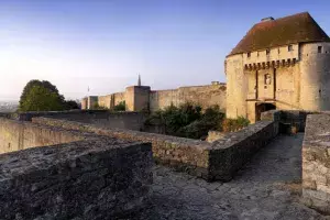 Visiter le château de Caen