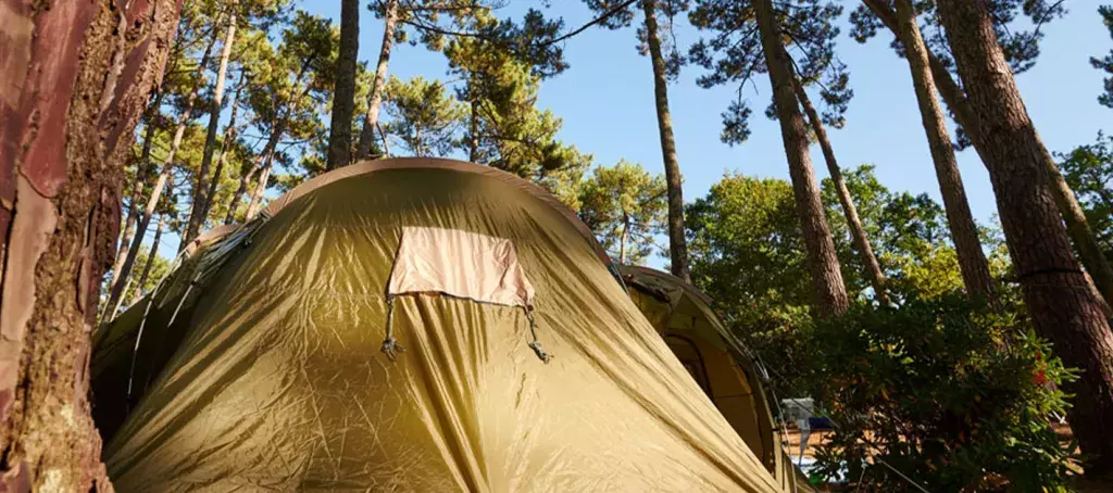 Emplacement tente au camping les Oyats