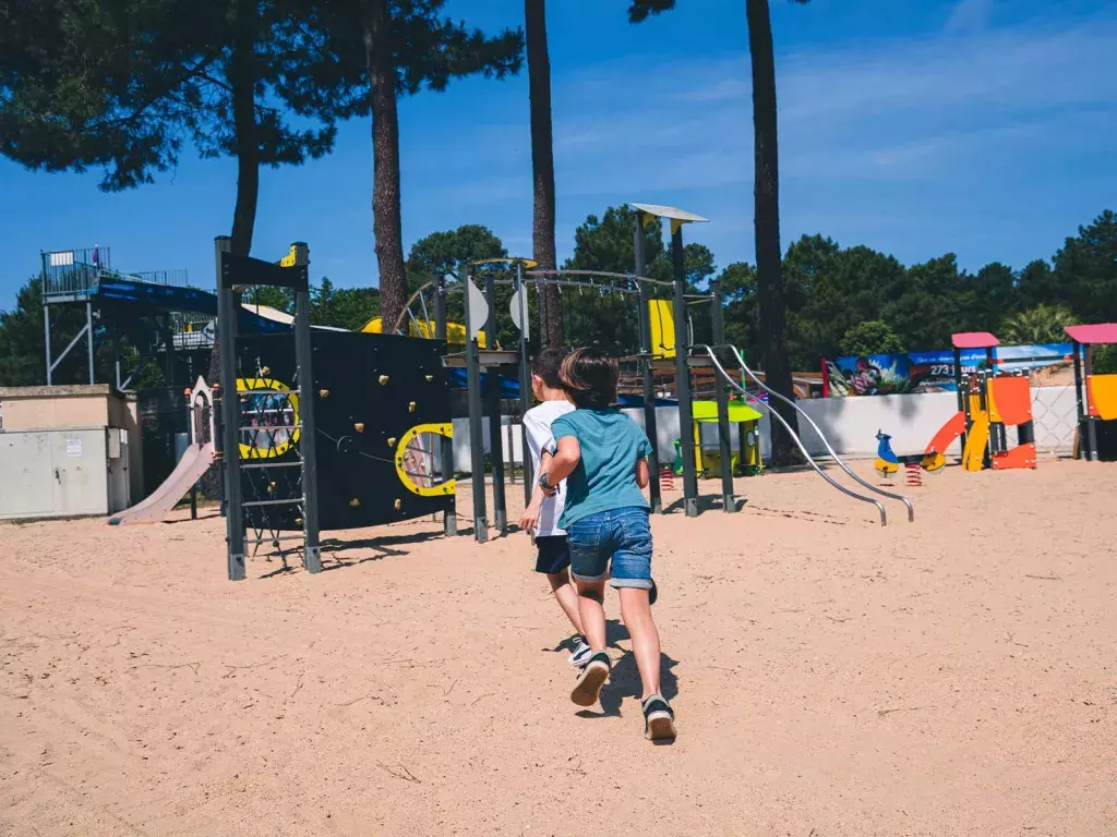 Les sublimes infrastructures du camping Siblu Villages La Pignade 3