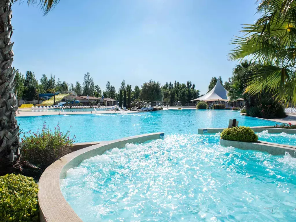 Le sublime complexe aquatique du camping Siblu Villages La Carabasse 3