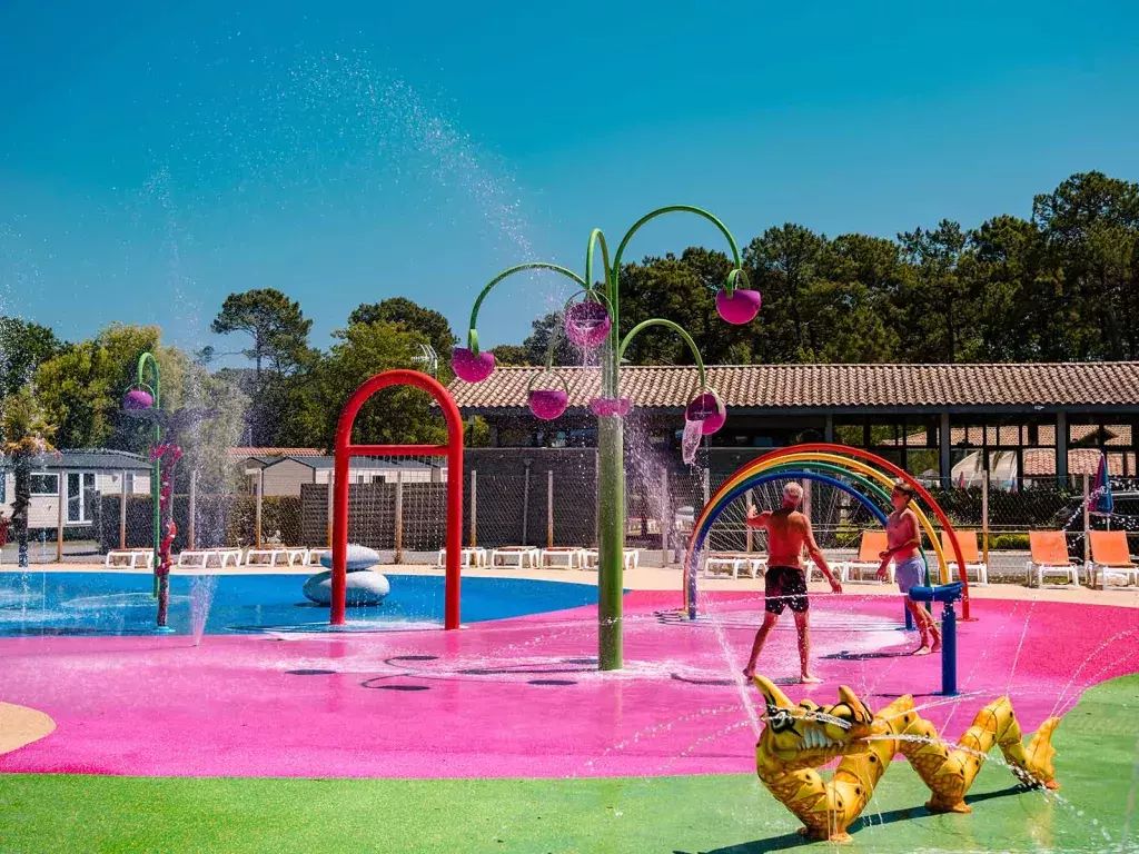 Le sublime complexe aquatique du camping Siblu Villages Les Viviers 3