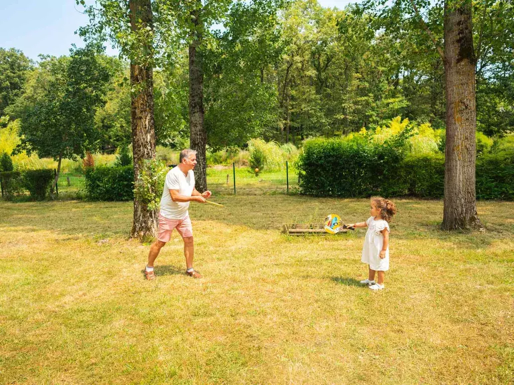 Les parfaites activités à faire en famille au camping Siblu Villages Domaine de Dugny 4