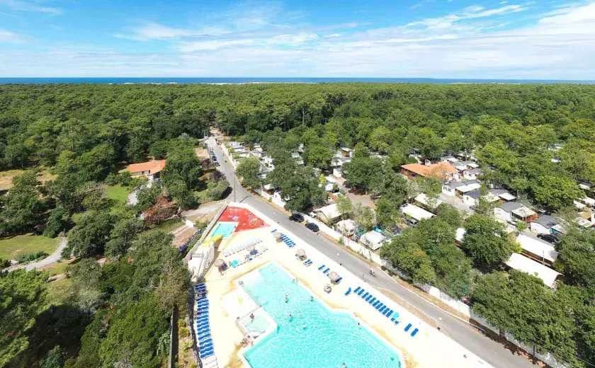 La magnifique vue aérienne du camping Siblu Villages La Pointe