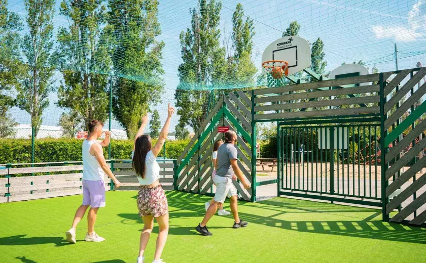 Les parfaites activités à faire en famille au camping Siblu Villages Le Montourey 2