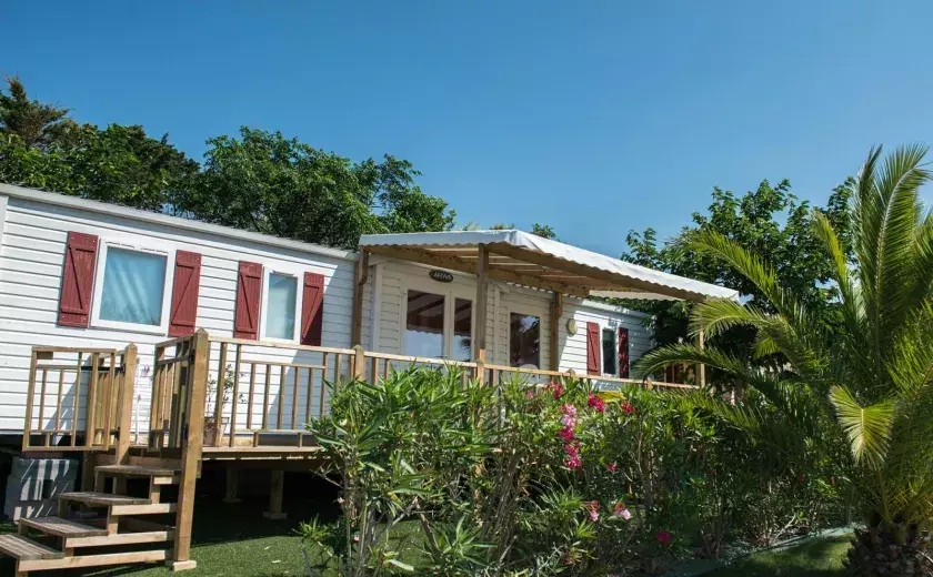 Les magnifiques mobilhomes du camping Siblu Villages Les Sables du midi 1