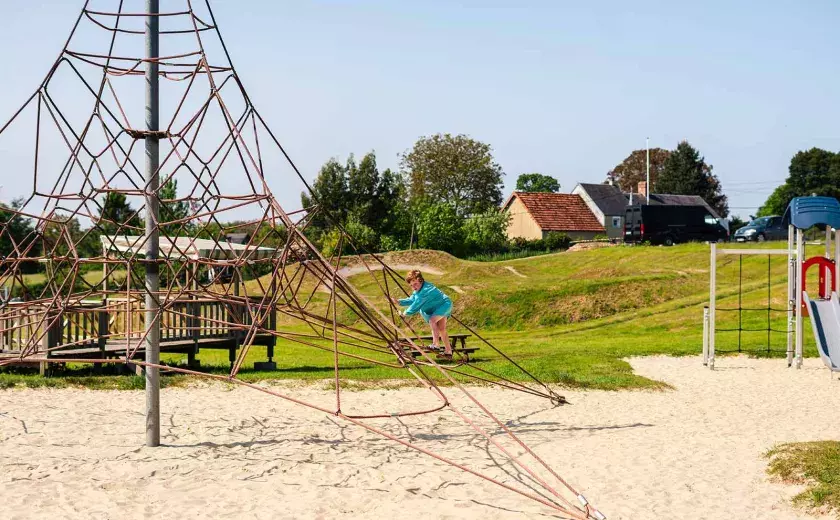 Les parfaites activités à faire en famille au camping Siblu Villages Domaine de Litteau 2